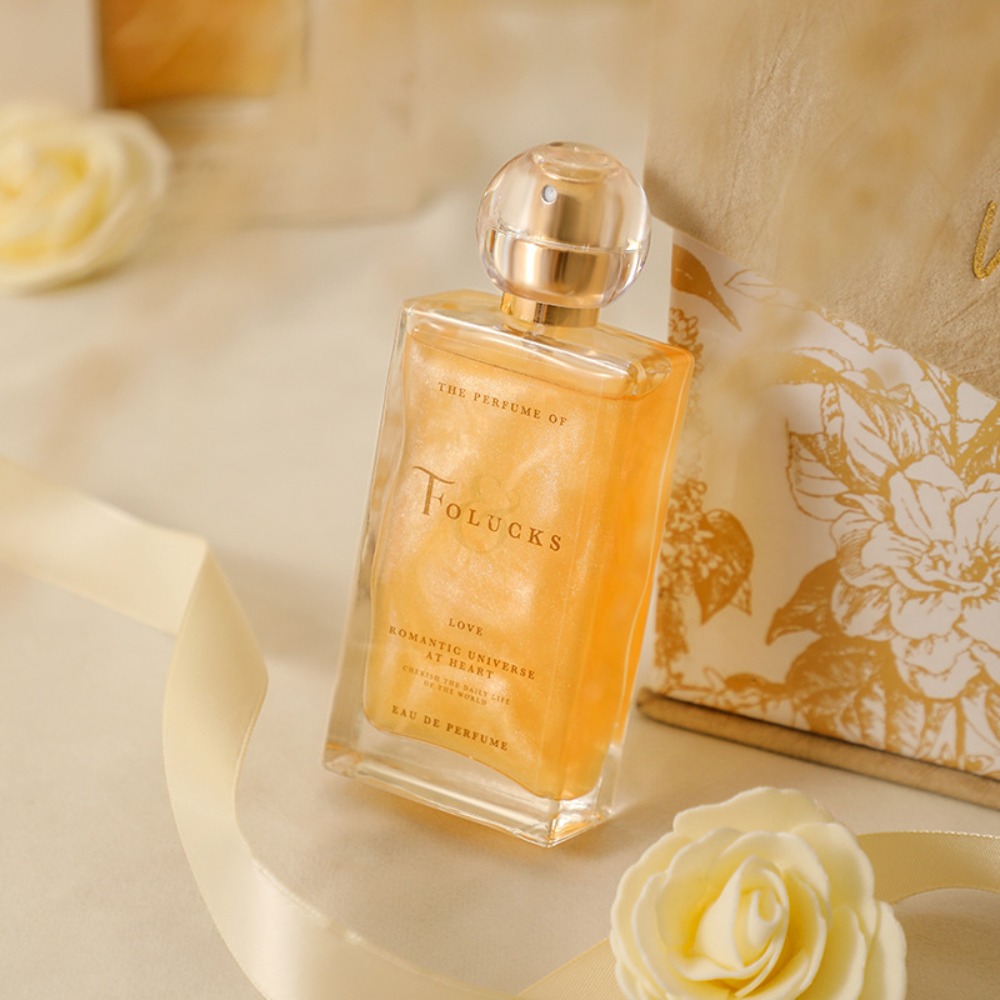 عطر زهري فاكهي طبيعي ومنعش من  - مراجعة The Collection Perfume Fragrance وسعره